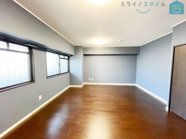 家族一人ひとりの大切なプライベート空間♪趣味に合わせて使って頂けるようシンプルに仕上げております!