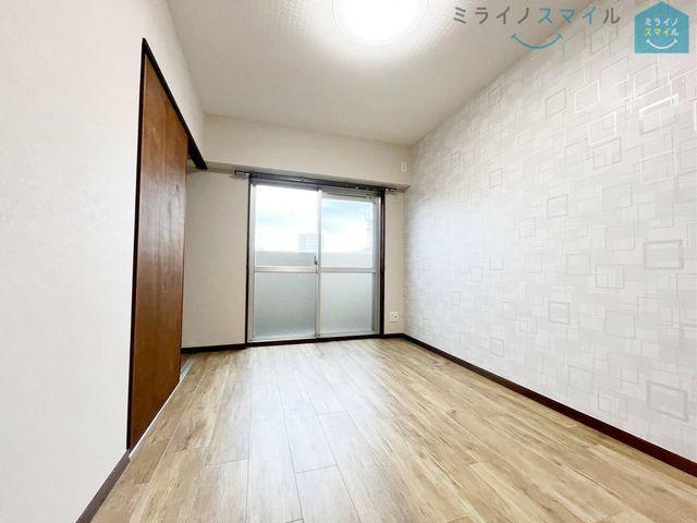 家族一人ひとりの大切なプライベート空間♪趣味に合わせて使って頂けるようシンプルに仕上げております!