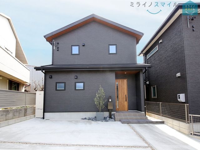 【鶴城小学校】西尾市上町南荒子　C棟　最終1棟