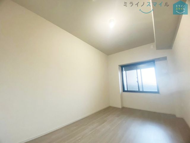 陽当り良好!日差しの差し込む明るい部屋は光熱費も節約できます!風通しが良いので湿気が少なく、ハウスダストが心配な方にもおすすめです♪