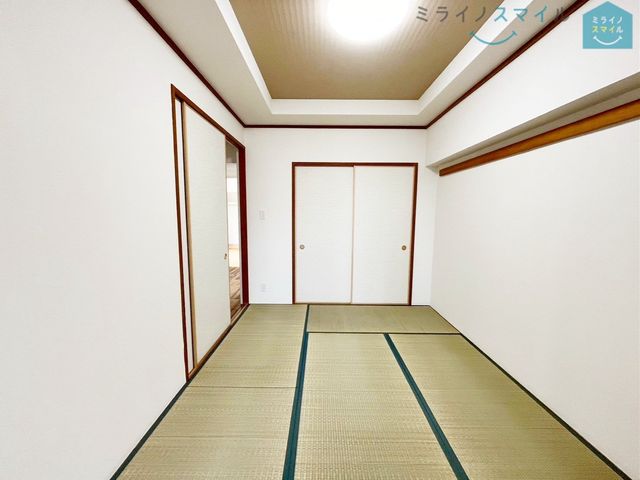 6帖の和室は、小さなお子様のお世話に大活躍♪来客用スペースとしても活用でき、ちょっと横になりたい時などとっても便利です!