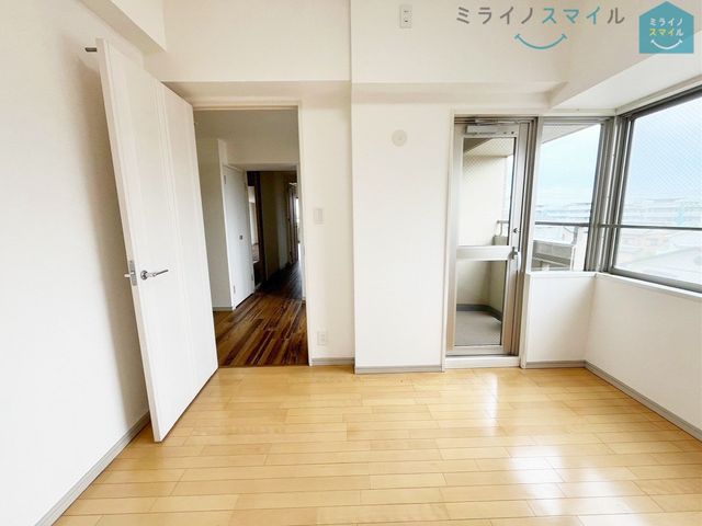 家族一人ひとりの大切なプライベート空間♪趣味に合わせて使って頂けるようシンプルに仕上げております!