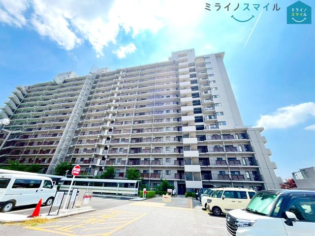 日当たりと風通し、開放感に恵まれた角地の物件です！資産価値が保たれやすく、人目につきやすいので防犯面◎