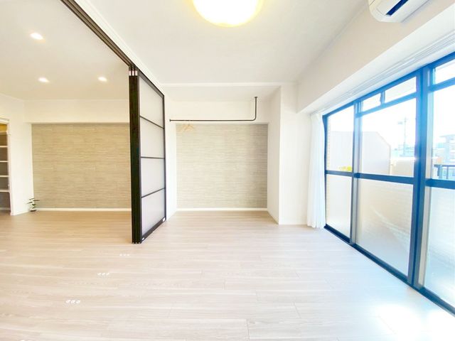 家族一人ひとりの大切なプライベート空間♪趣味に合わせて使って頂けるようシンプルに仕上げております！