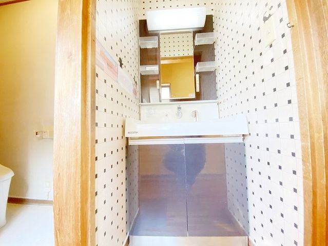 洗面が２階にも設けられています♪朝の支度で家族の空きを待つ必要がないですね！