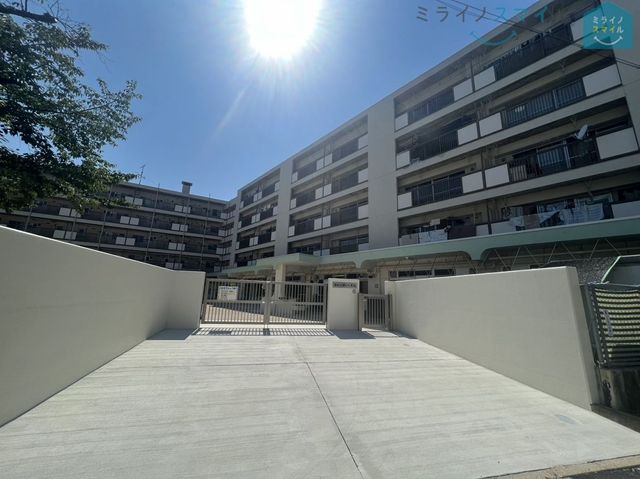名古屋市本地保育園 徒歩2分。 120m