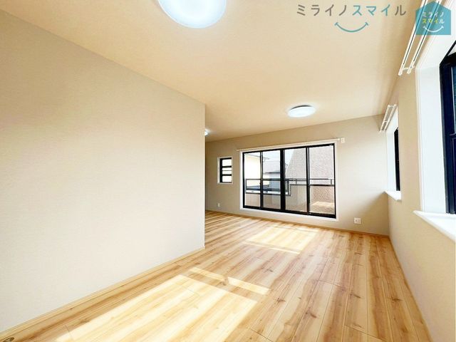 家族一人ひとりの大切なプライベート空間♪趣味に合わせて使って頂けるようシンプルに仕上げております！