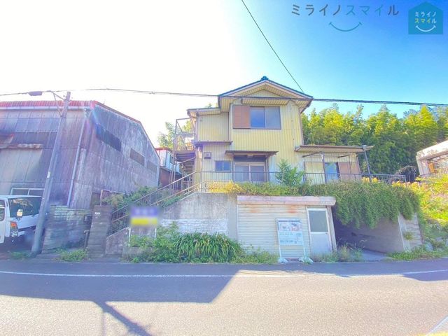 ・米田赤い羽根ちびっ子広場　徒歩約２分（約１９０ｍ）でお子様とのお出かけに便利な好立地！
