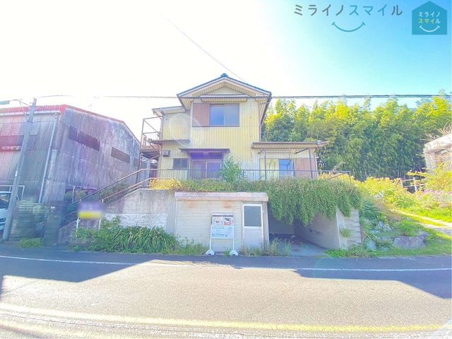 ・米田赤い羽根ちびっ子広場　徒歩約２分（約１９０ｍ）でお子様とのお出かけに便利な好立地！