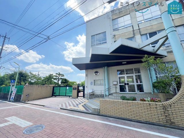 名古屋市立枇杷島小学校 徒歩6分。 460m
