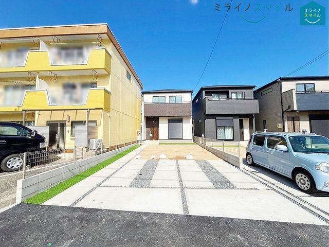 日当たりと風通し、開放感に恵まれた角地の物件です！資産価値が保たれやすく、人目につきやすいので防犯面◎