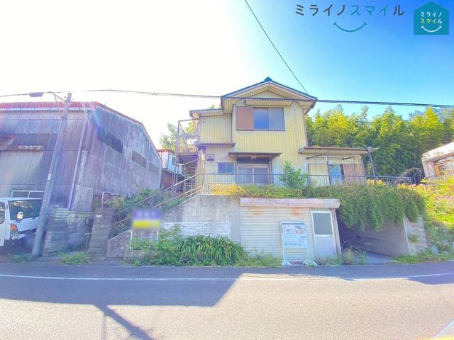 ・米田赤い羽根ちびっ子広場　徒歩約２分（約１９０ｍ）でお子様とのお出かけに便利な好立地！