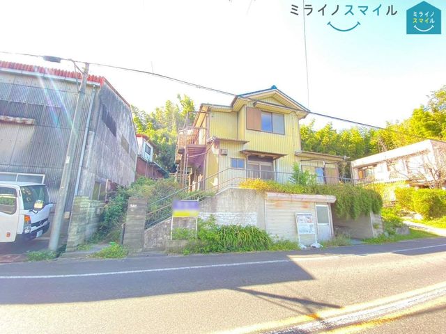 ・米田赤い羽根ちびっ子広場　徒歩約２分（約１９０ｍ）でお子様とのお出かけに便利な好立地！