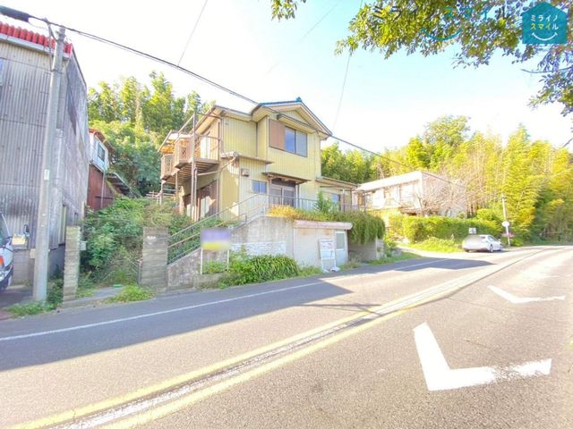 ファミリーマート大府米田店　徒歩約５分（約４５０ｍ）です！