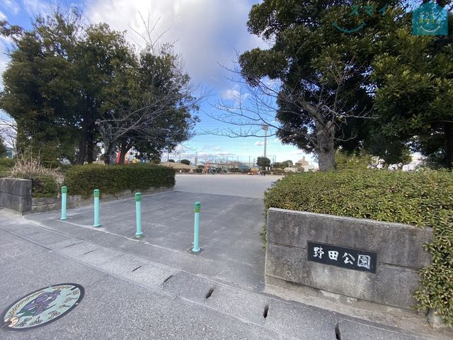 ピアゴ東刈谷店 徒歩10分。 770m