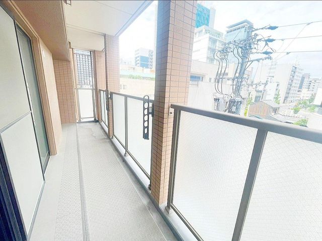 個人の部屋や寝室として使える洋室です♪
