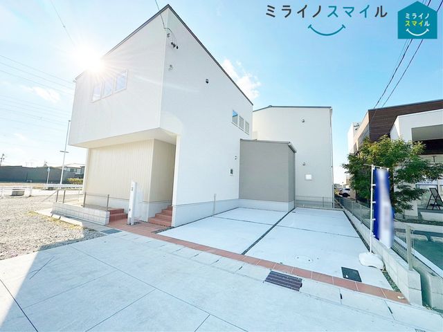 名鉄瀬戸線「三郷」駅徒歩１０分でアクセス良好！