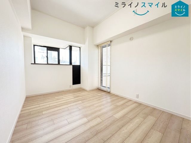 家族一人ひとりの大切なプライベート空間♪趣味に合わせて使って頂けるようシンプルに仕上げております!