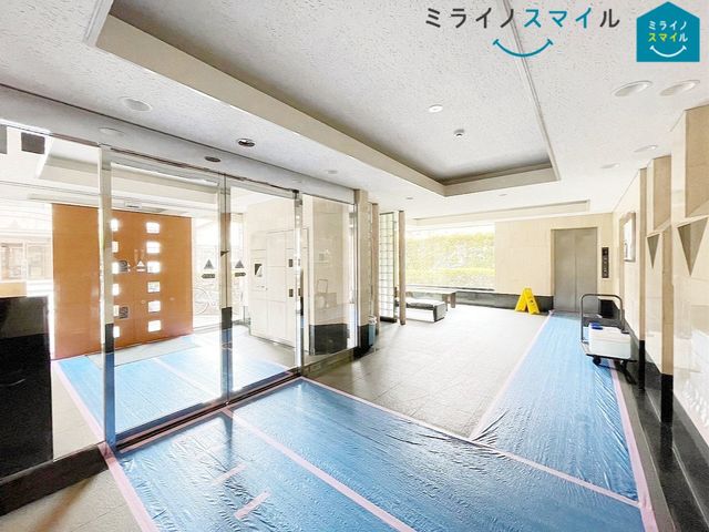 管理が行き届いており綺麗なエントランス♪お出かけの際のちょっとした休憩にgoodですね!◎