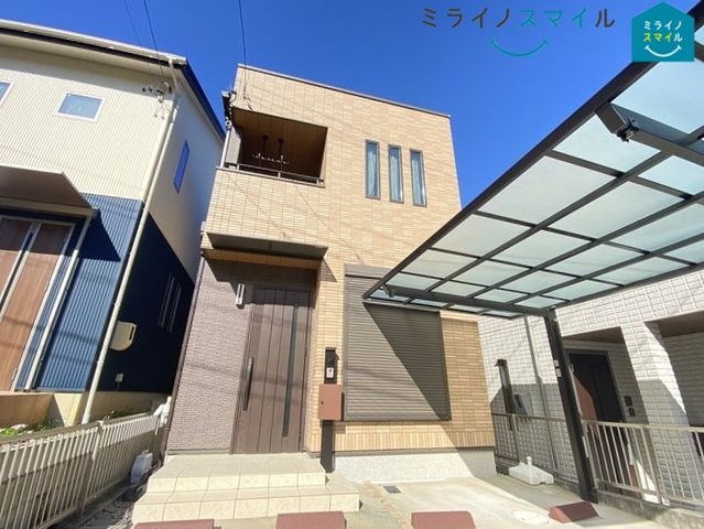 防犯性の高いテレビモニター付きインターホン！お子様のお留守番の際にも安心ですね！