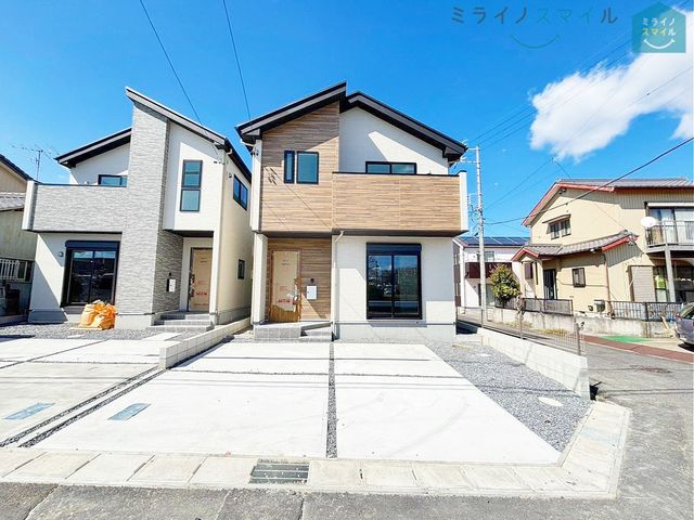 日当たりと風通し、開放感に恵まれた物件です!資産価値が保たれやすく、人目につきやすいので防犯面◎