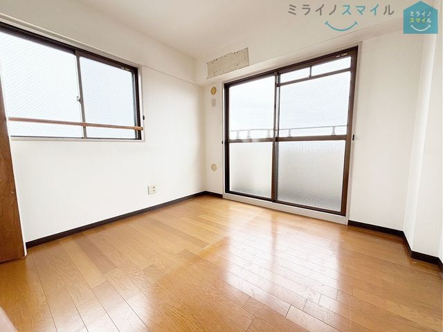 家族一人ひとりの大切なプライベート空間♪趣味に合わせて使って頂けるようシンプルに仕上げております！