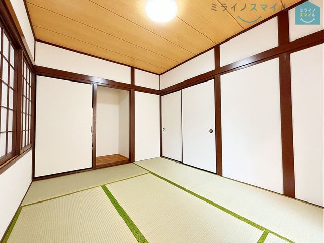 小さなお子様のお世話に大活躍♪来客用スペースとしても活用でき、ちょっと横になりたい時などとっても便利です!