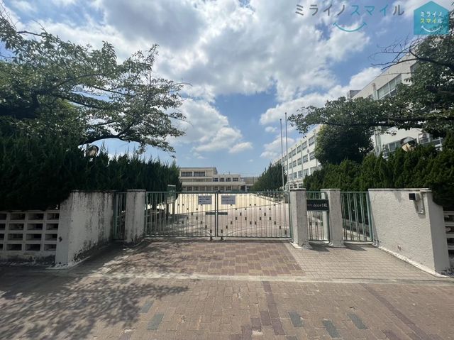 名古屋市立白沢小学校 徒歩8分。 600m
