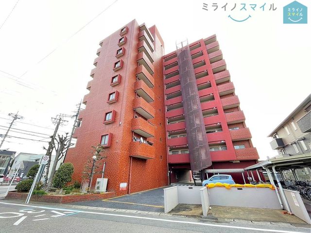 防犯性の高いテレビモニター付きインターホン！お子様のお留守番の際にも安心ですね！