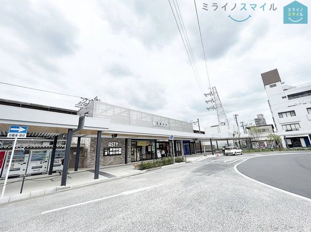 高蔵寺駅(JR東海 中央本線) 徒歩10分。 800m
