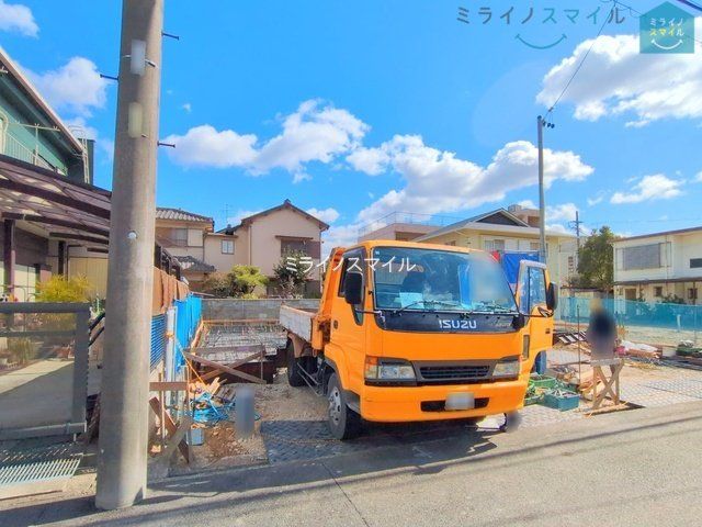 防犯性の高いテレビモニター付きインターホン!お子様のお留守番の際にも安心ですね!