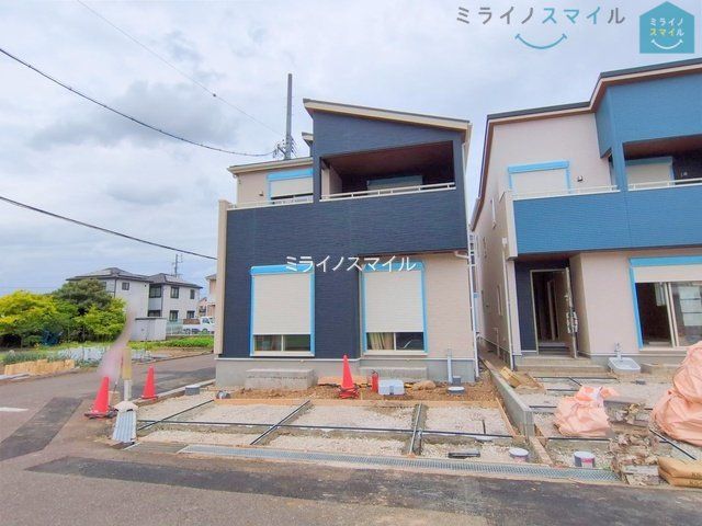 春日井市立味美小学校 徒歩11分。 850m