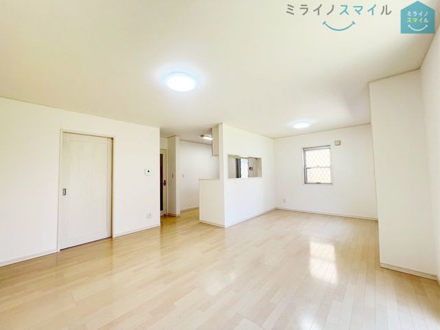 春日井市立坂下中学校 徒歩29分。 2300m