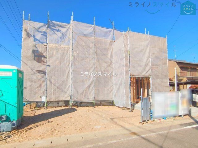 防犯性の高いテレビモニター付きインターホン!お子様のお留守番の際にも安心ですね!