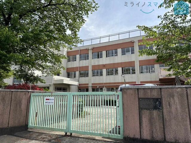 名古屋市立森孝西小学校 徒歩1分。 70m