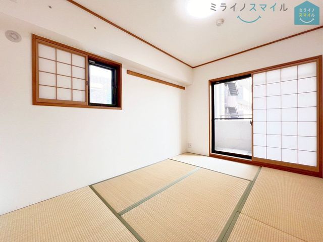間仕切り可の和室はリビングと繋げることで、風通しが良くなり、窓からの日光もより広い範囲に届くようになります♪